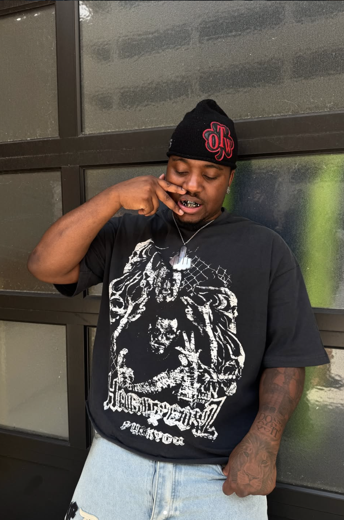 Worn finished graphic tee